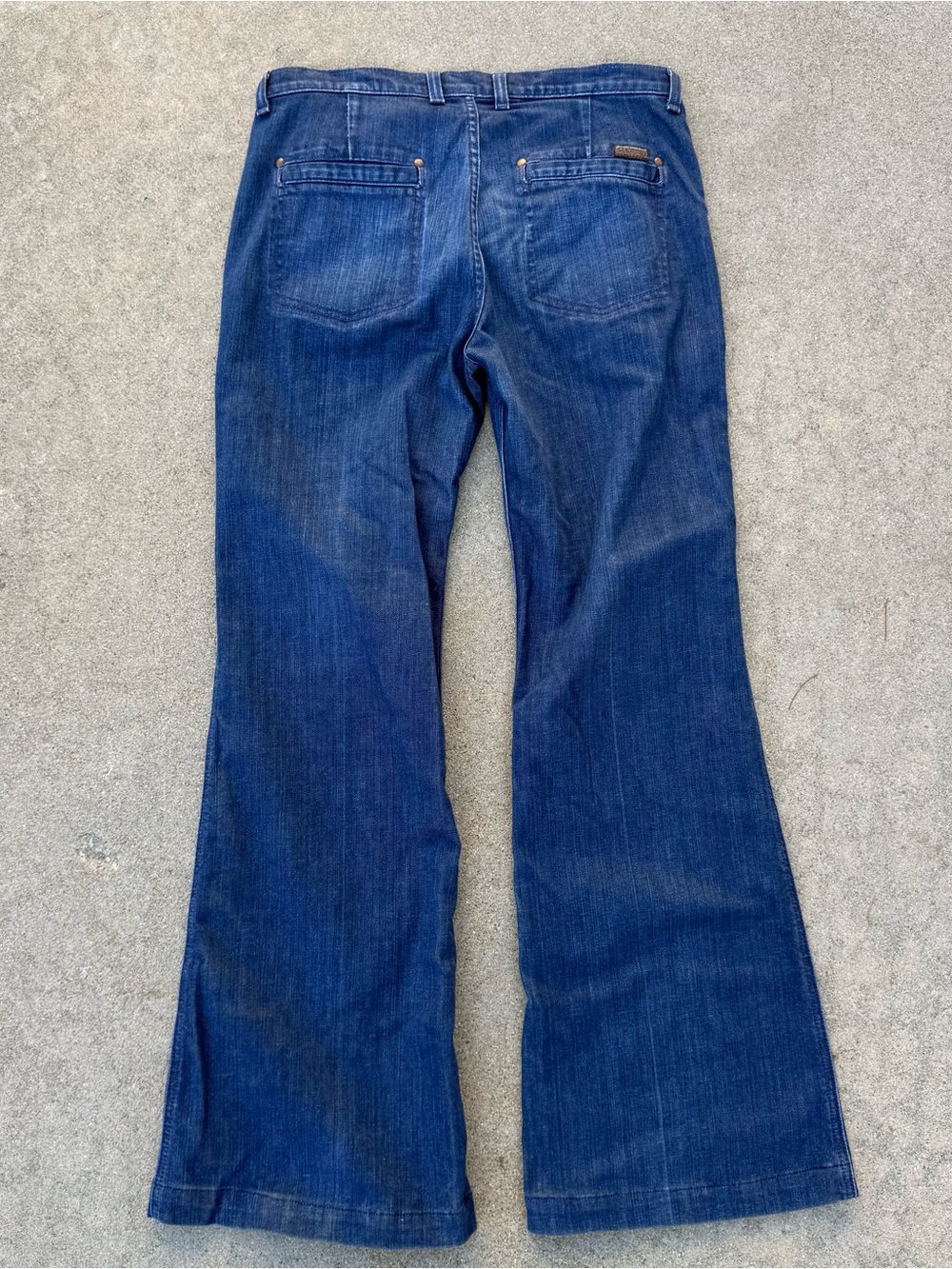 7 For All Mankind 7FAM Georgia High Waist Flare Jeans 30 Patch Pocket Dark Wash - Picture 2 of 8